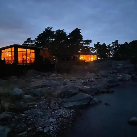 Ja Sauna Saaressa Villa