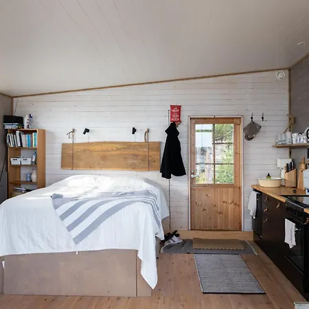 Villa Ja Sauna Saaressa